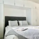 Rooftop Penthouse With Aurora Terrace Apartment *