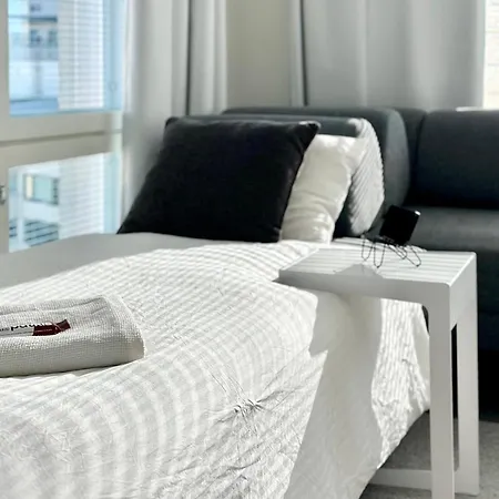 Rooftop Penthouse With Aurora Terrace * 罗瓦涅米