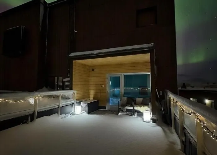 Rooftop Penthouse With Aurora Terrace